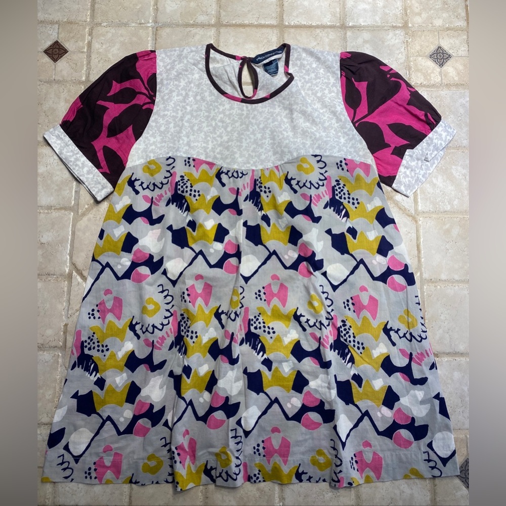 French Connection floral blouse shirt 100% Cotton, Size 4.